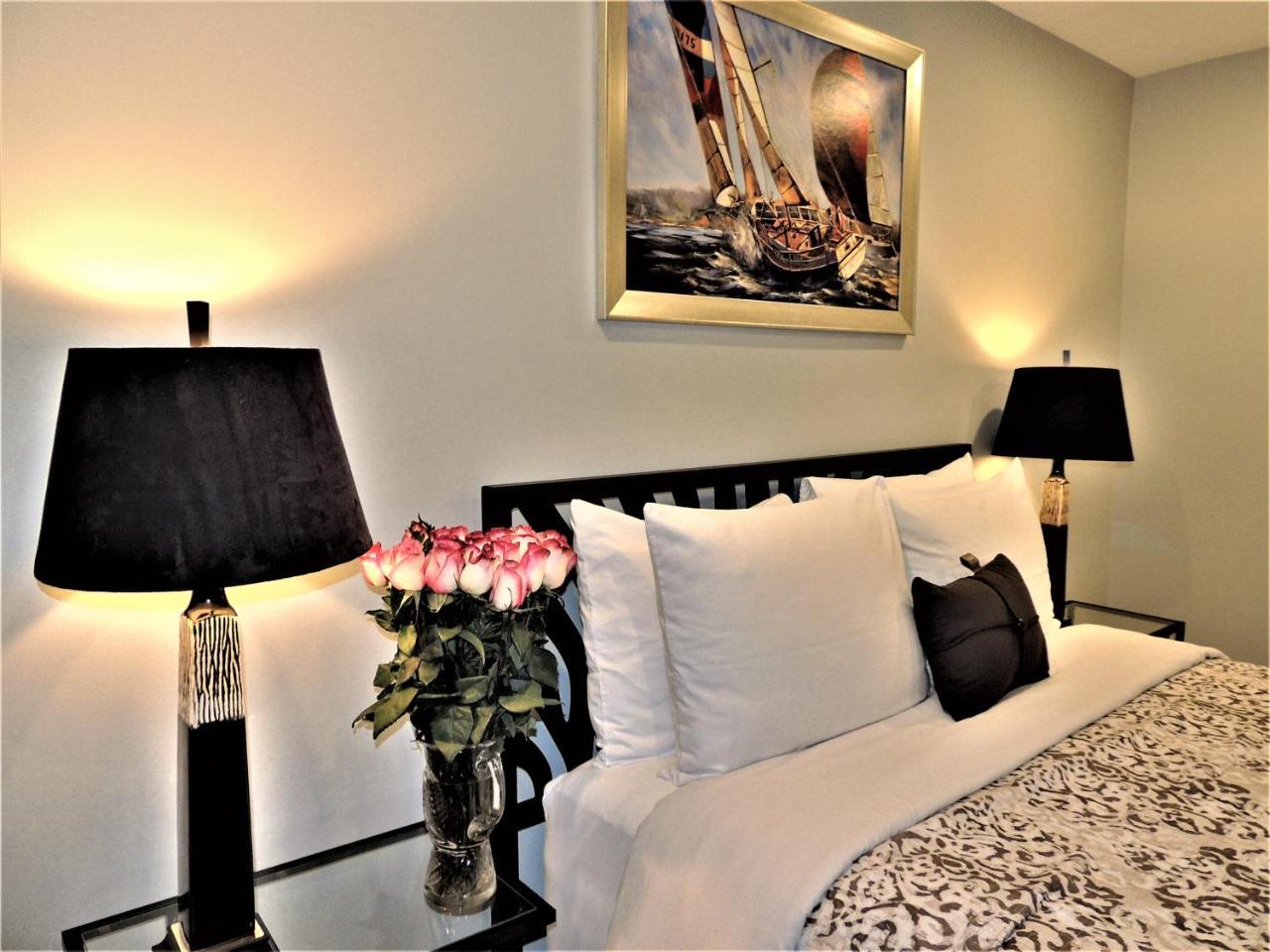 Tvhr - Luxury Condos In Heart Of Downtown Toronto Exterior foto